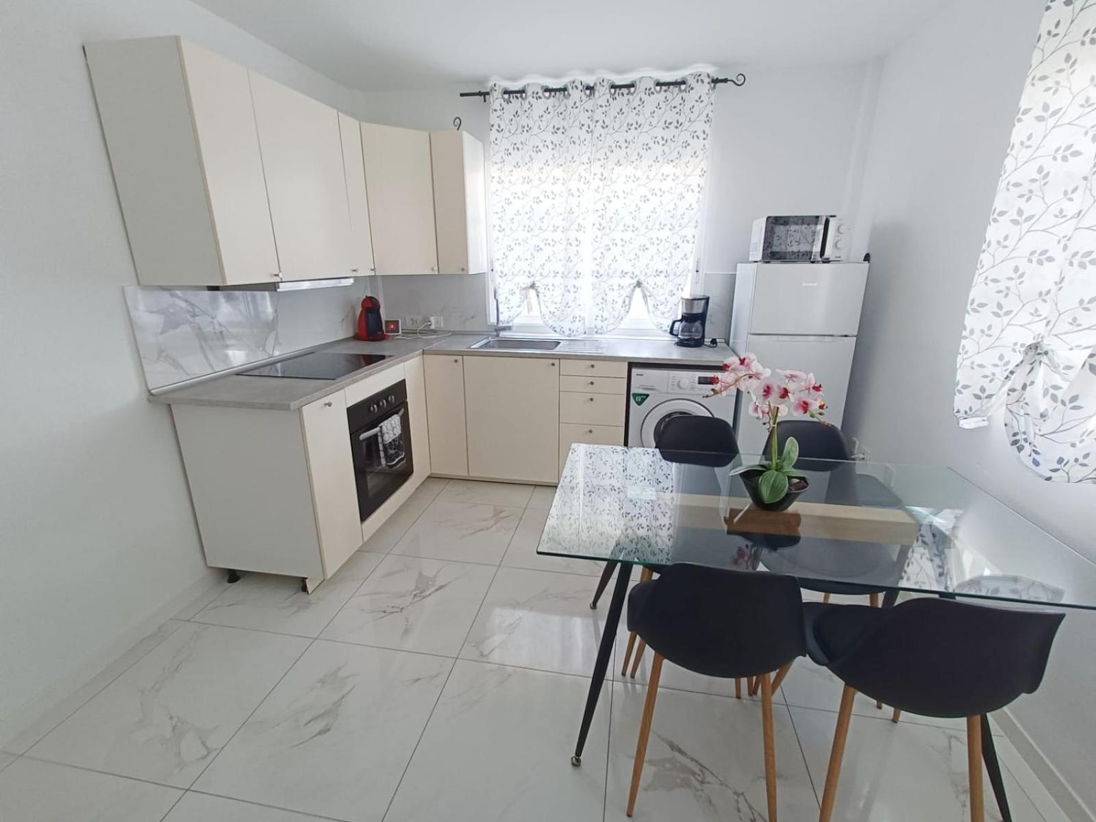 Beautiful Apartment With Pool And Wifi Коста-дель-Сіленсіо Екстер'єр фото